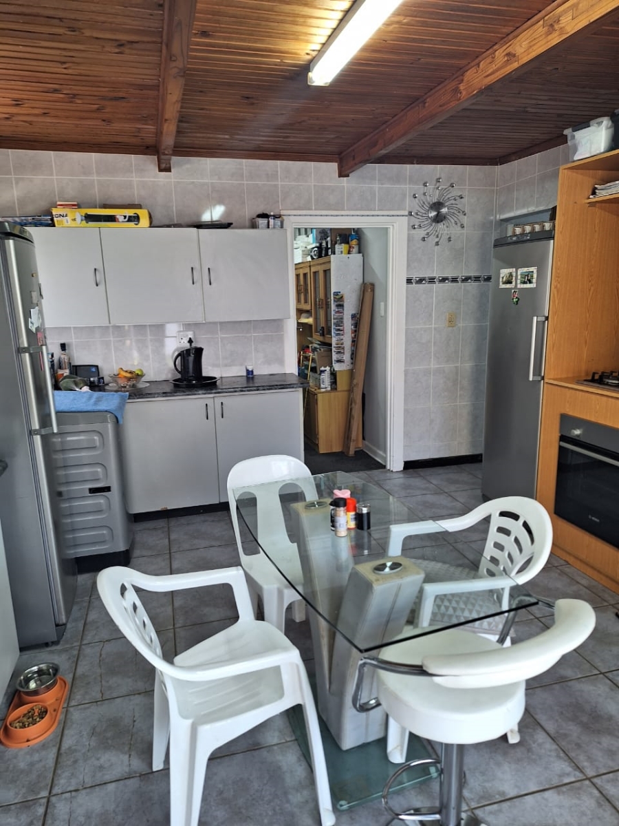  Bedroom Property for Sale in Amalinda Eastern Cape